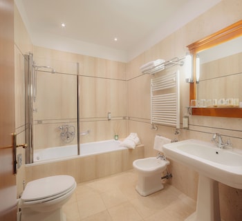Deluxe Double Room, Canal View