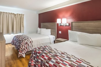 Standard Room, 2 Queen Beds, Smoking