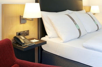 Superior Room, 1 Queen Bed with Sofa bed