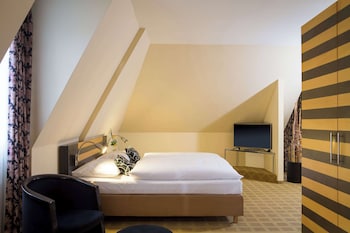 Premium Room, 1 King Bed