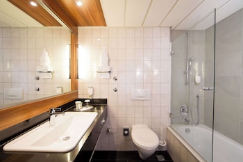 Deluxe Room, 1 King Bed