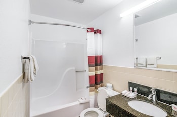 Deluxe Room, 1 Queen Bed, Non Smoking