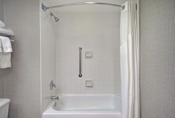 Standard Room, 2 Queen Beds