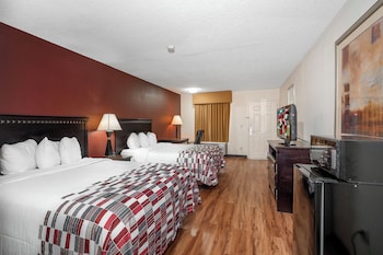 Deluxe Room, 2 Double Beds, Smoking