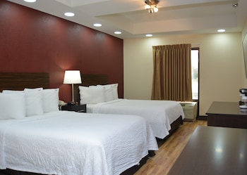 Suite, 2 Double Beds, Kitchen (Smoke Free)