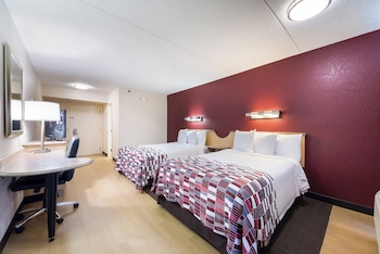 Standard Room, 2 Double Beds (Smoke Free)
