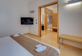 Junior Suite, 1 King Bed