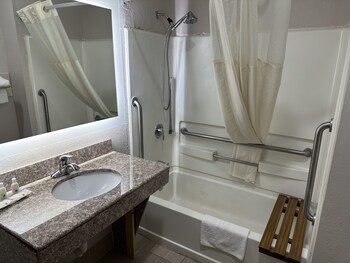 Room, 1 King Bed, Accessible, Non Smoking