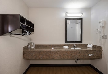 Deluxe Room, 1 Queen Bed, Non Smoking