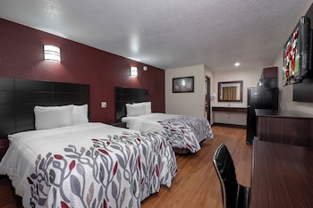 Deluxe Room, 2 Double Beds, Smoking