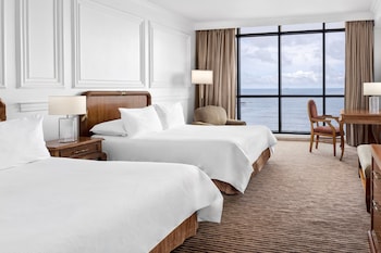 Premium Room, 2 Queen Beds, Club Lounge Access (High Floor)
