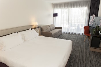 Superior Double Room, Partial Sea View
