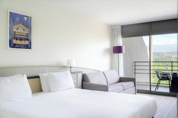Superior Double Room, Partial Sea View