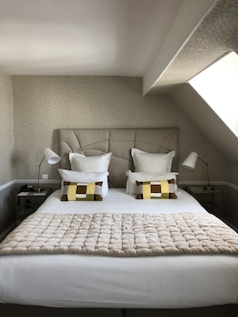 Club Quadruple Room