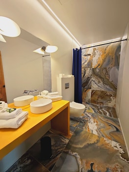 Deluxe Double Room, City View