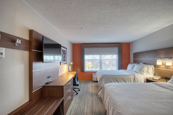 Suite, Multiple Beds