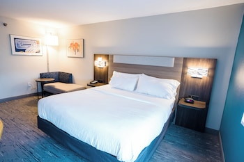 Standard Room, 1 King Bed