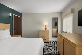 Suite, 1 Bedroom (1 King bed)