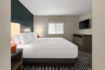 Suite, 1 Bedroom (1 King bed)