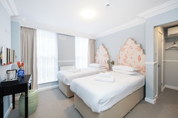 Americana Twin Room
