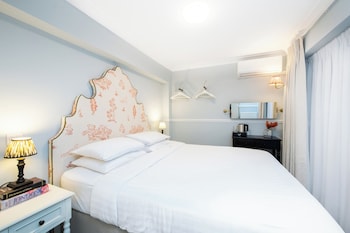 Americana Double Room