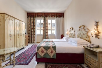 Classic Double or Twin Room