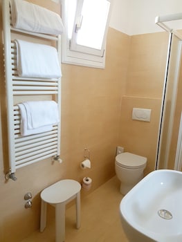 Double Room (Small)
