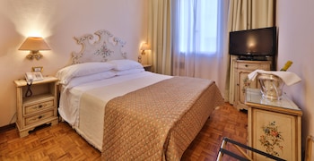 Classic Double or Twin Room
