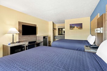 Standard Room, 2 Queen Beds, Smoking