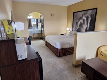 Room, 1 King Bed with Sofa bed, Non Smoking (First Floor)