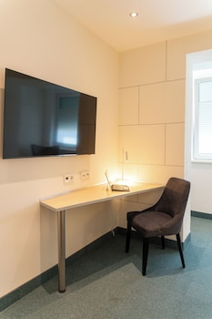 Economy Single Room