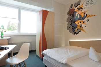 Economy Single Room