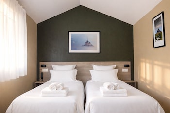 Double or Twin Room, Garden View, Annex Building