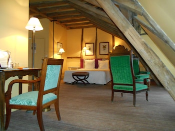 Pavillon Classic Room