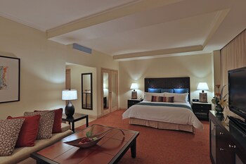 Classic Room, 2 Double Beds, Mountain View
