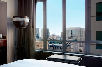 Room, 2 Double Beds, City View
