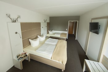 Comfort Triple Room