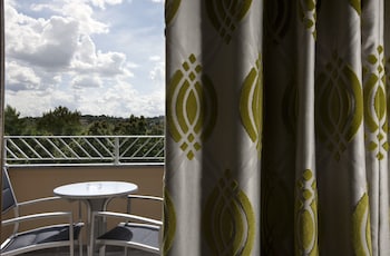Deluxe Double Room, City View