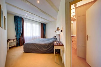 Suite, Balcony, Valley View