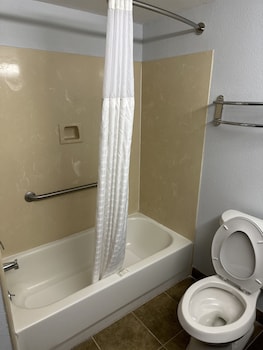 Double Room, 2 Queen Beds, Non Smoking