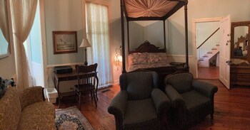 Single Room, 1 Double Bed