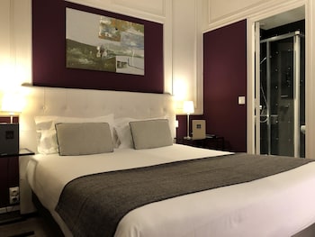 Classic Double or Twin Room
