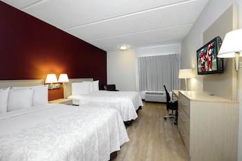 Deluxe Room, 2 Double Beds, Accessible (Roll-In Shower, Smoke Free)