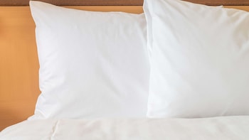 Studio Suite, 1 Queen Bed, Accessible (Hearing)